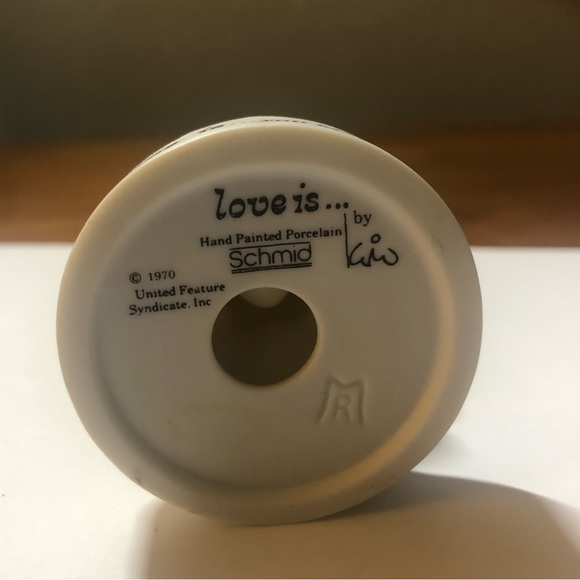 Kim Casali Love is...you mom Vintage figurine 1970. - Picture 3 of 3